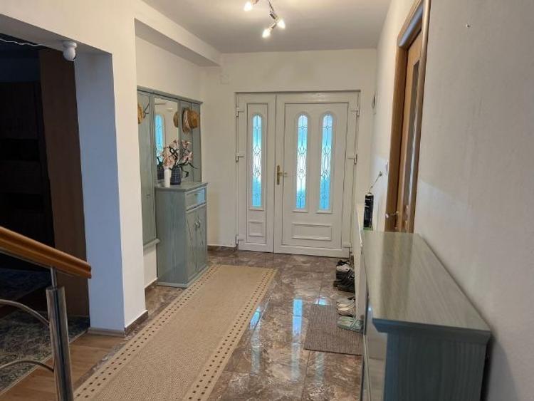 Casă cu 4 camere în Grădiște - 10