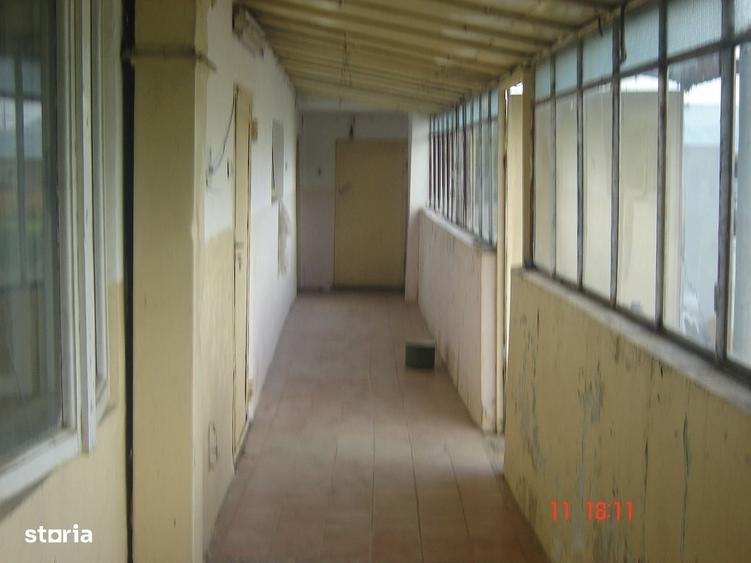Spațiu comercial, în Căldăraru
