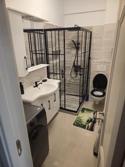 Apartament cu 2 camere decomandat în Ostroveni