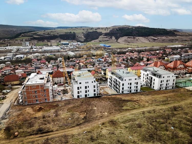Apartament cu 2 camere semidecomandat în Baciu