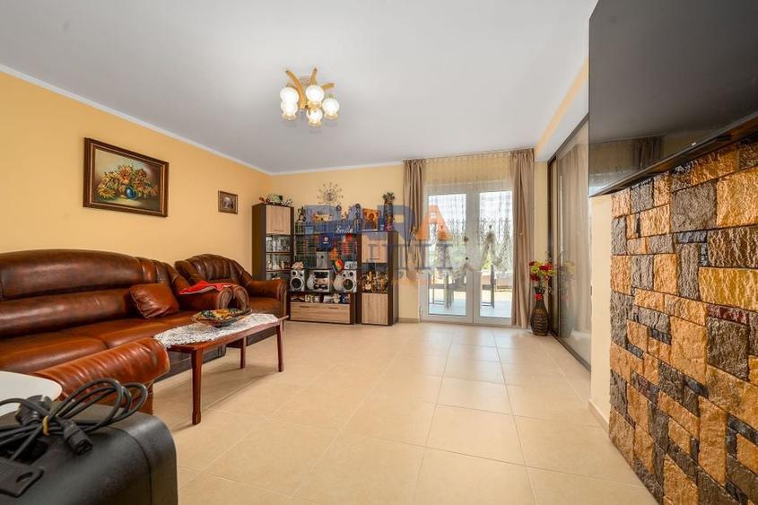 Casă cu 4 camere cu Teren 754 Mp în Cordun