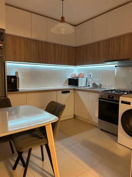 Apartament cu 2 camere, mobilat în Iris