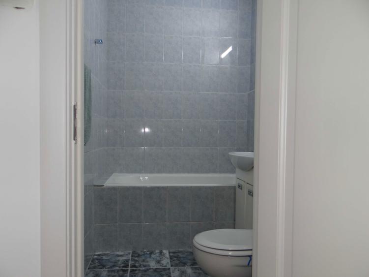 Apartament cu 2 camere semidecomandat în Lucrețiu Pătrășcanu