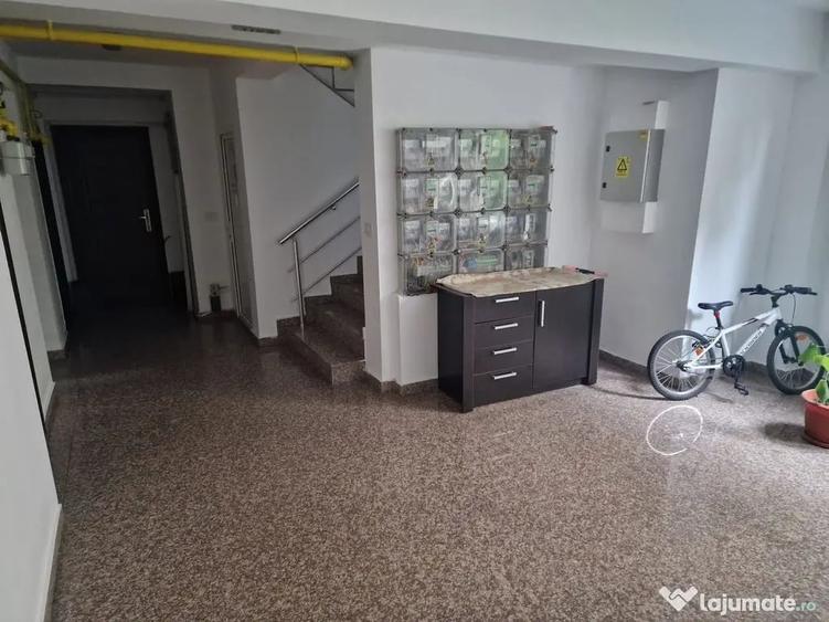 Garsonieră în Cornișa