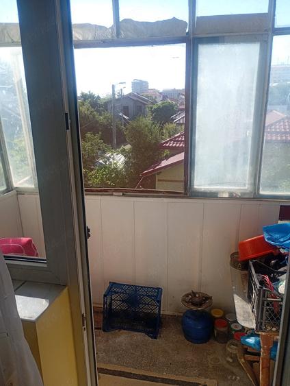 Apartament cu 2 camere decomandat în Exterior Vest