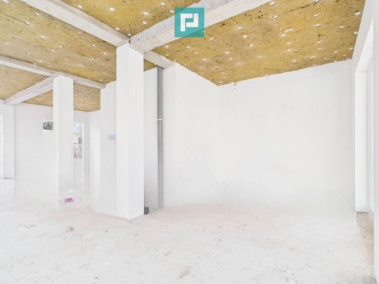 Spațiu comercial, de 83 mp, în Freidorf
