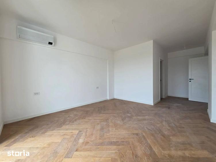 Apartament cu 4 camere decomandat în Theodor Pallady