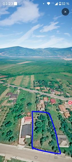 Teren de 1000 mp, în Viperești