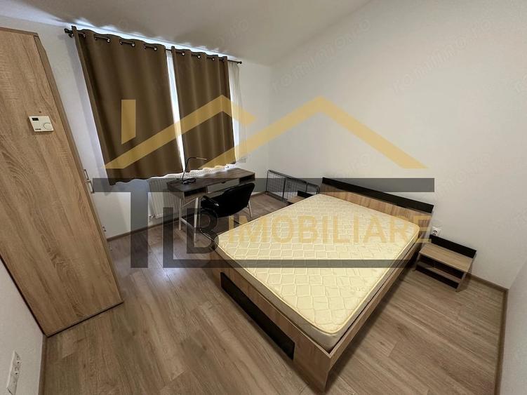 Apartament cu 3 camere decomandat în Tudor