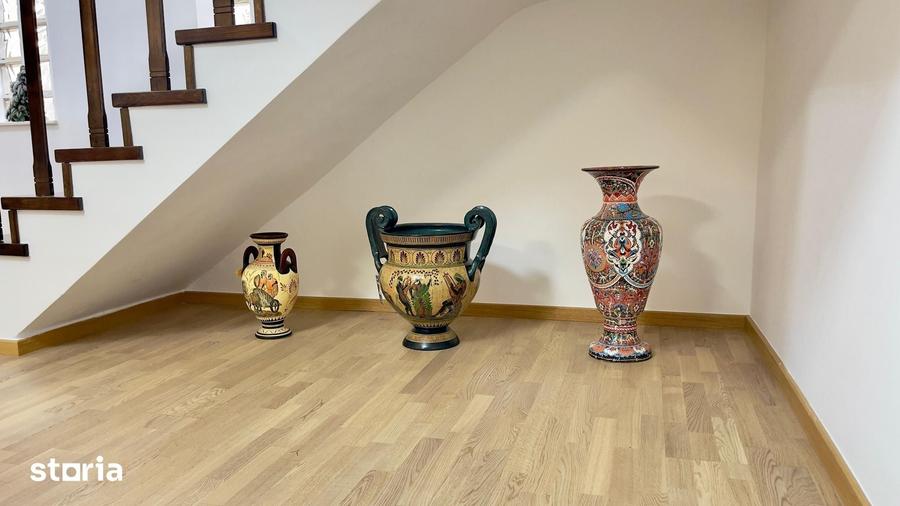 Casă cu 4 camere cu Teren 270 Mp în Mogoșoaia