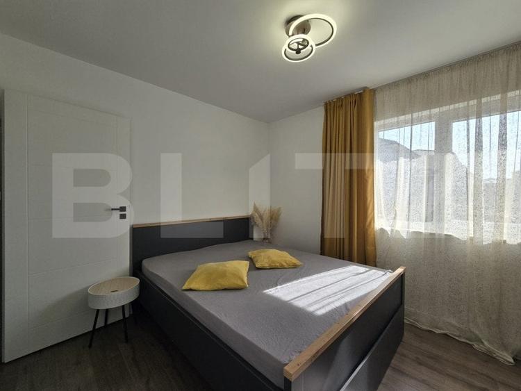 Casă individuală cu 4 camere cu Teren 250 Mp în Dezmir