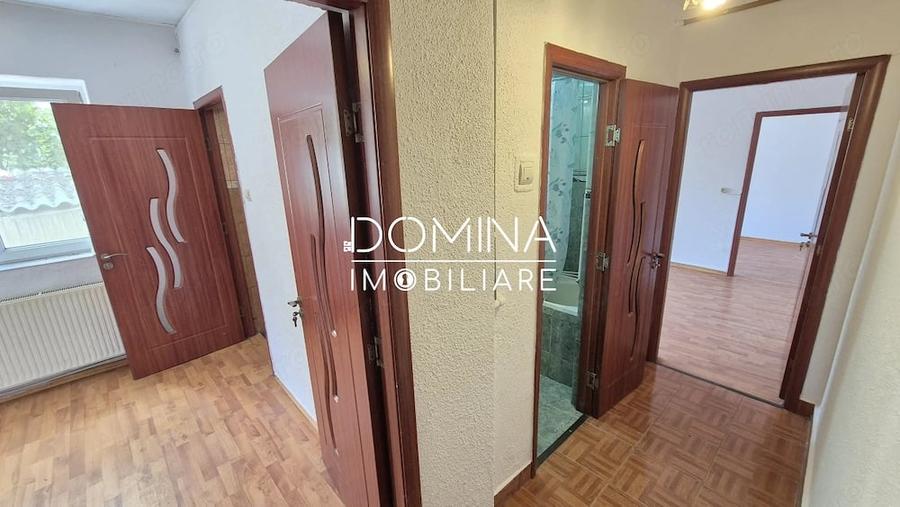 Apartament cu 3 camere semidecomandat în Central