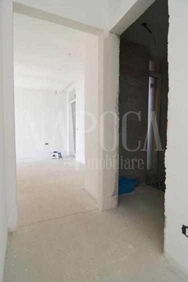 Casă cu 4 camere cu Canalizare în Iris