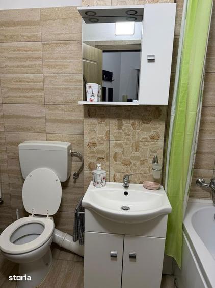 Garsoniera 28 mp - etaj 3- bloc de apartamente - 11