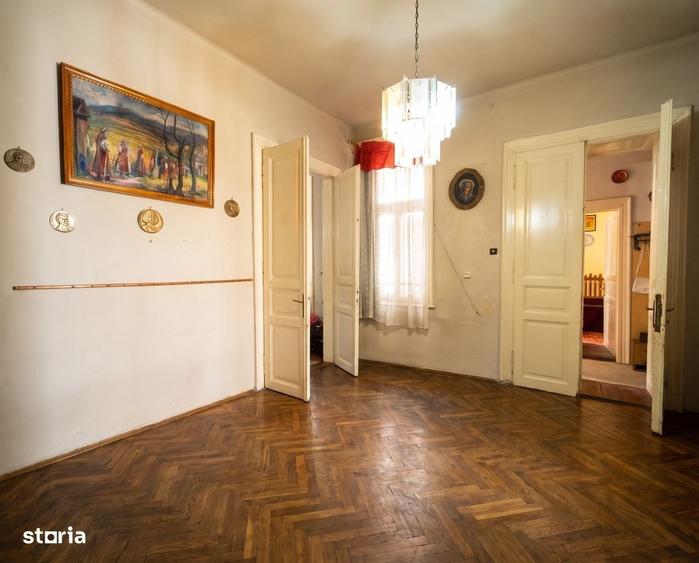 Apartament cu 2 camere semidecomandat în Horea