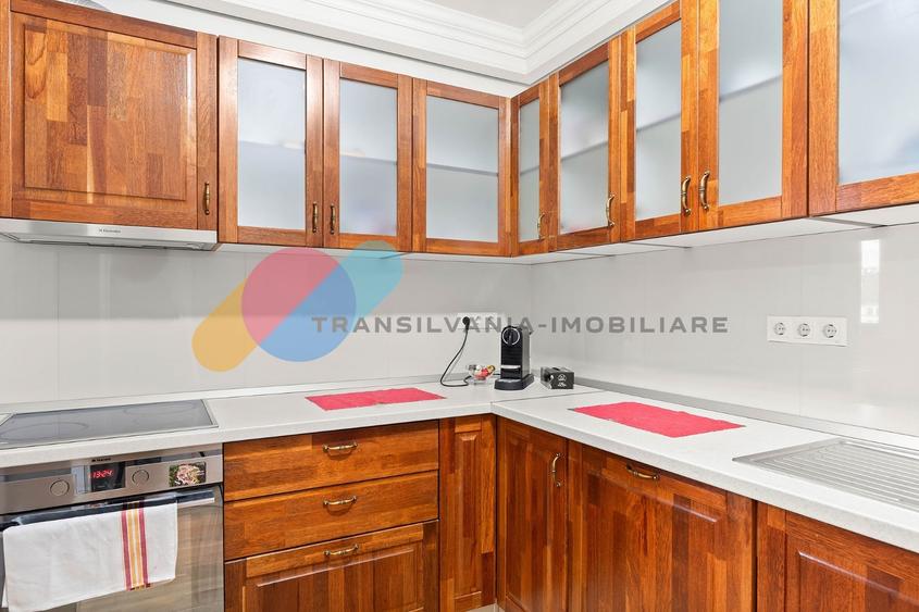 Apartament cu 2 camere decomandat, mobilat în Semicentral