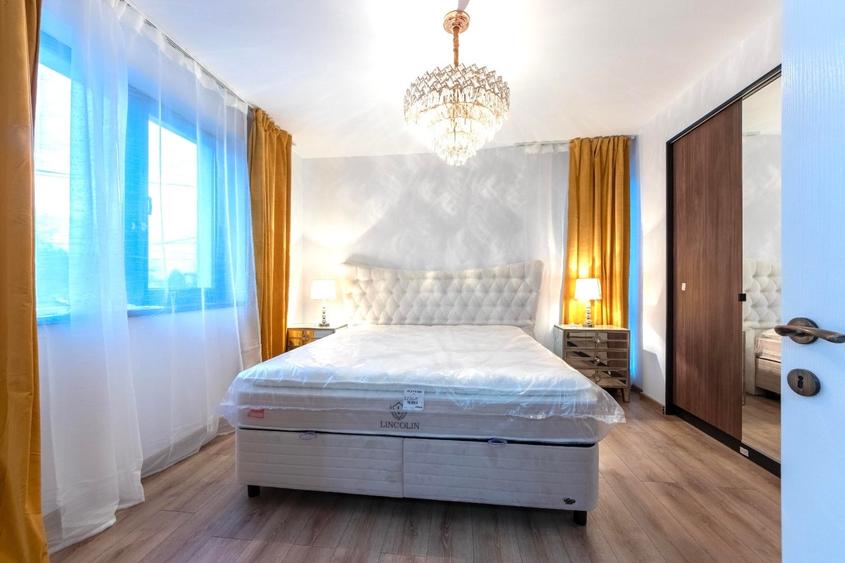 Casă cu 4 camere cu Canalizare în Otopeni