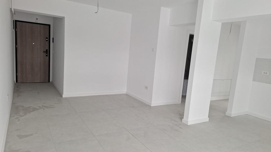 Apartament cu 3 camere decomandat în Galata