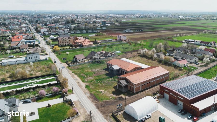 Spațiu comercial, de 1,800 mp, în Central