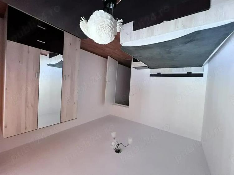 Apartament cu 3 camere semidecomandat în Crângași