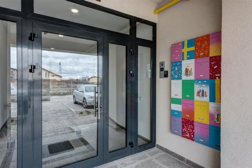 Apartament cu 2 camere decomandat, mobilat în Vest