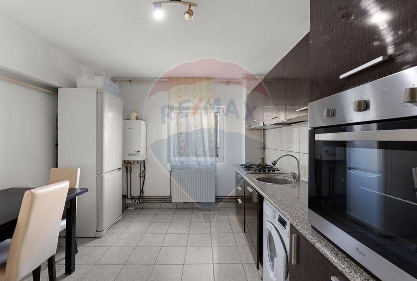 Apartament cu două camere de vânzare - zona Centrală - 6