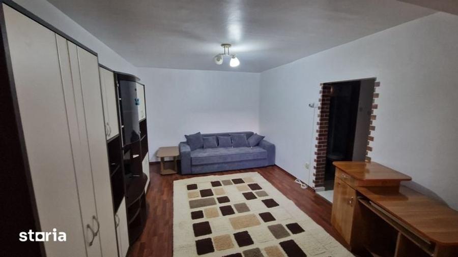 Inchiriez apartament cu o camera zona Radu Negru - 1