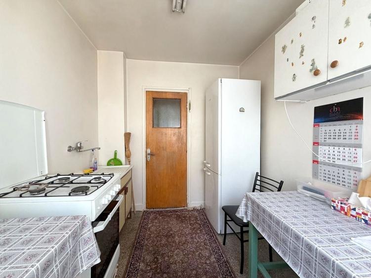Apartament 3 camere  Etaj 2/4 | Metrou Costin Georgian - 6