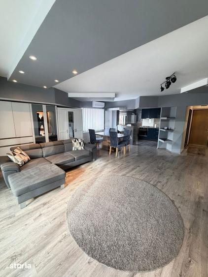 Apartament cu 3 camere în Centrul Civic