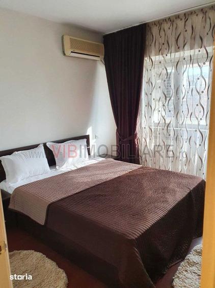 Apartament cu 3 camere decomandat, mobilat în Centrul Civic