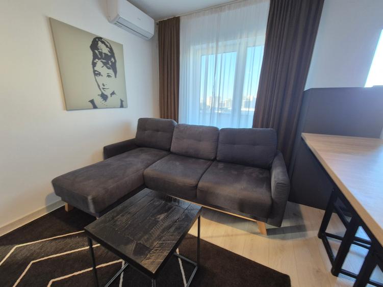 Apartament cu 3 camere decomandat în Aradului