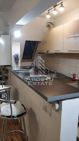 Apartament cu 2 camere semidecomandat, mobilat în Complex Studențesc