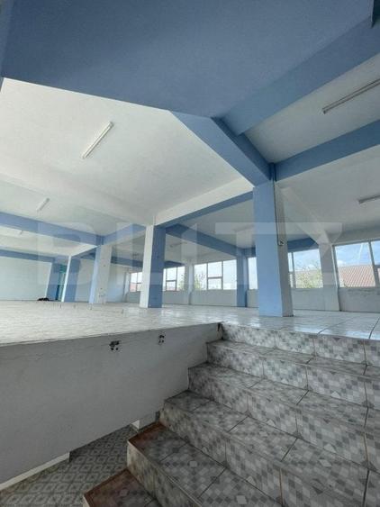 Spațiu comercial, de 1,650 mp, în Centură