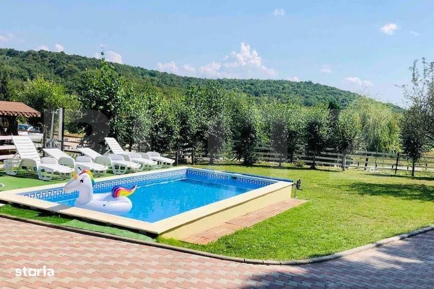 Casă cu 4 camere în Sărădiș