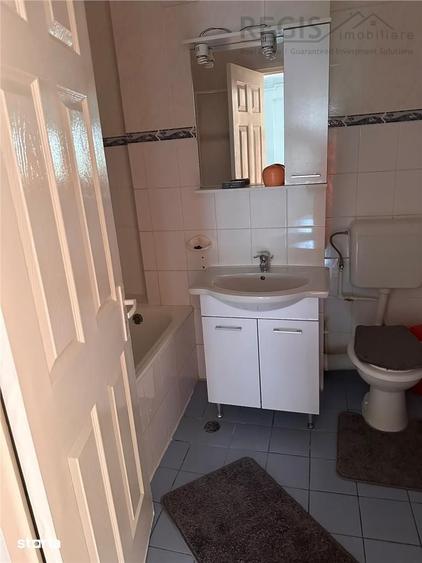 Apartament cu 3 camere decomandat în Gării