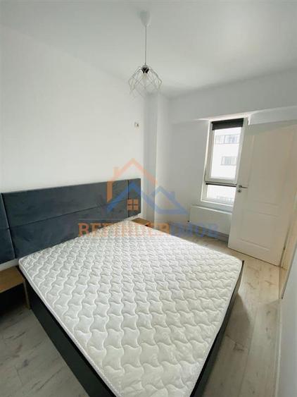 Apartament cu 2 camere decomandat, mobilat în Parcul Carol