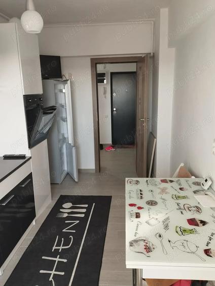 Garsonieră decomandată în Central