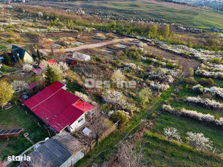 Teren de 900 mp, în Bârnova