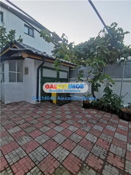 Stefan cel Mare - Ghiocei, casa 3 camere + curte - 4