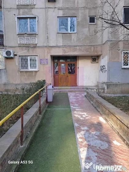 Apartament cu 2 camere decomandat în Tineretului