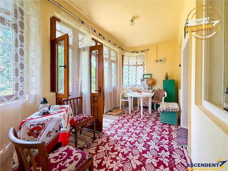 Casă cu 4 camere cu Teren 1911 Mp în Ilieni