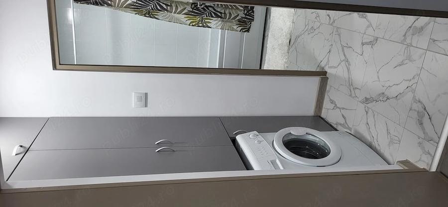 Apartament cu 2 camere semidecomandat, mobilat în Tomis III