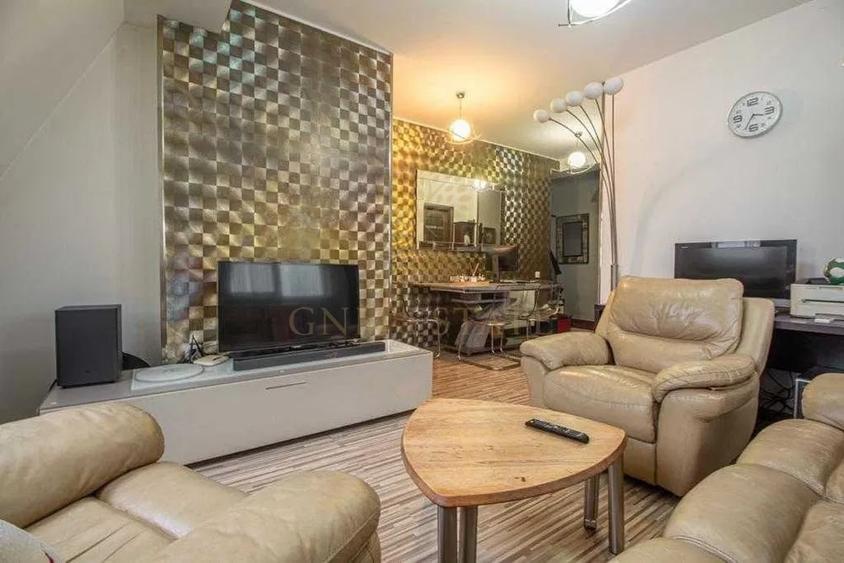 Apartament cu 3 camere decomandat, mobilat în Gorjului