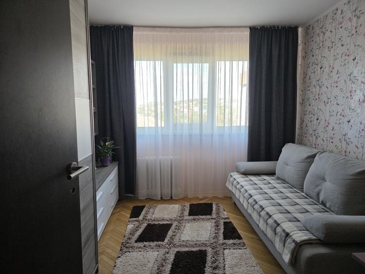 Apartament cu 3 camere în Rogerius