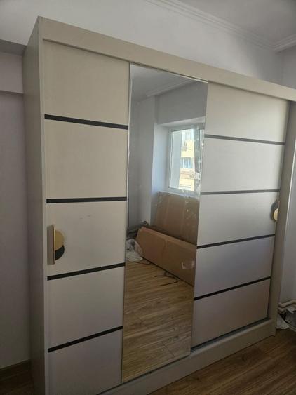 Apartament cu 2 camere decomandat în Exterior Vest