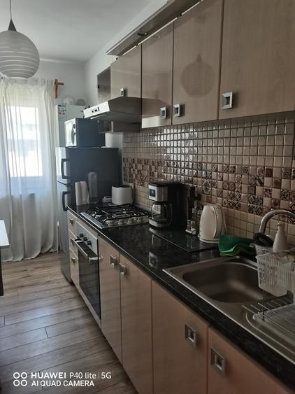 Apartament cu 4 camere decomandat în Silva