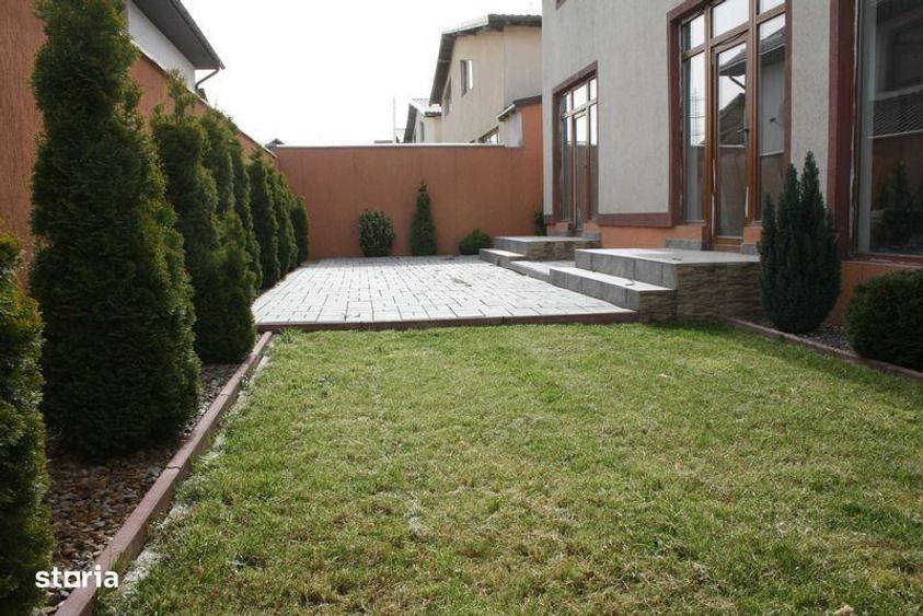 Casă cu 4 camere cu Teren 220 Mp în Central