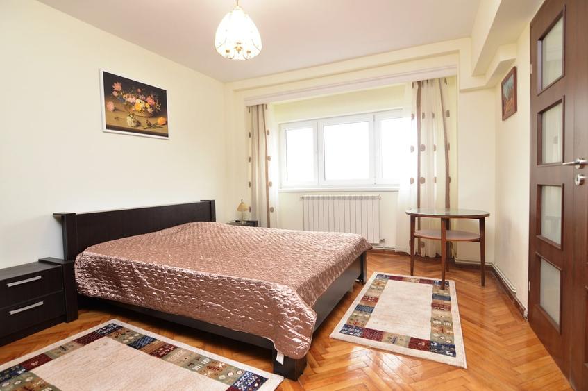 APARTAMENT 3 CAMERE UNIRII-PALATUL PARLAMENTULUI - 7