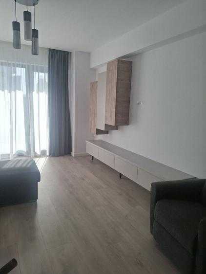 Apartament cu 2 camere decomandat în Valea Moșneagului
