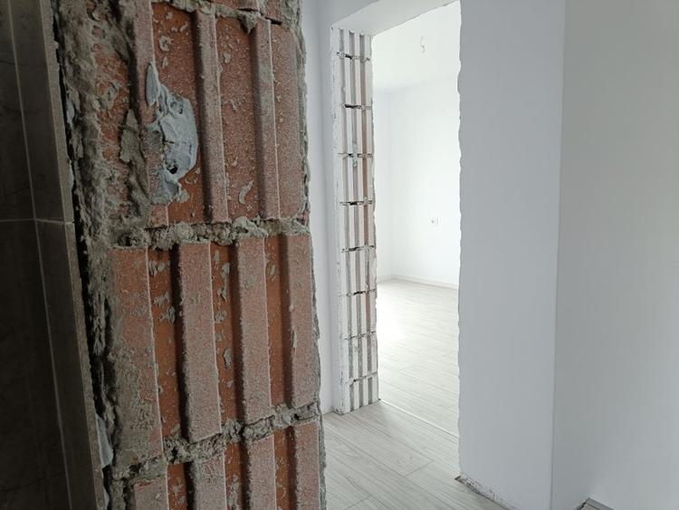 Duplex cu 4 camere cu Teren 250 Mp în Popas Păcurari